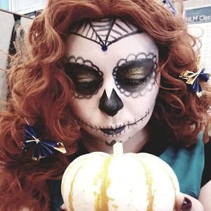 Meet your Posher, Lily